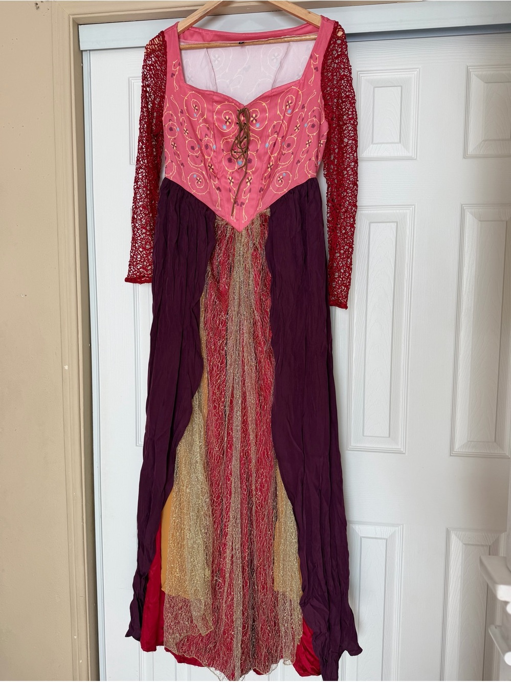 Sarah Sanderson Women’s Cosplay Witch Dress Halloween Costume Plus Size Outfit